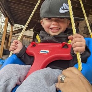 Meet your Posher, Claudio-linda